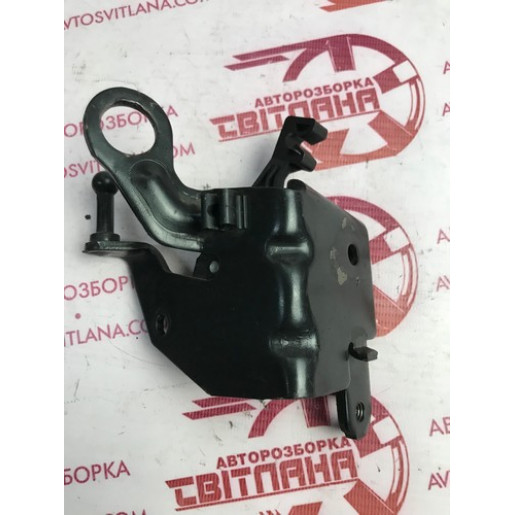 Кронштейн транспортувальний Expert / Scudo / Jumpy 2.0HDI 2007- 1880C4